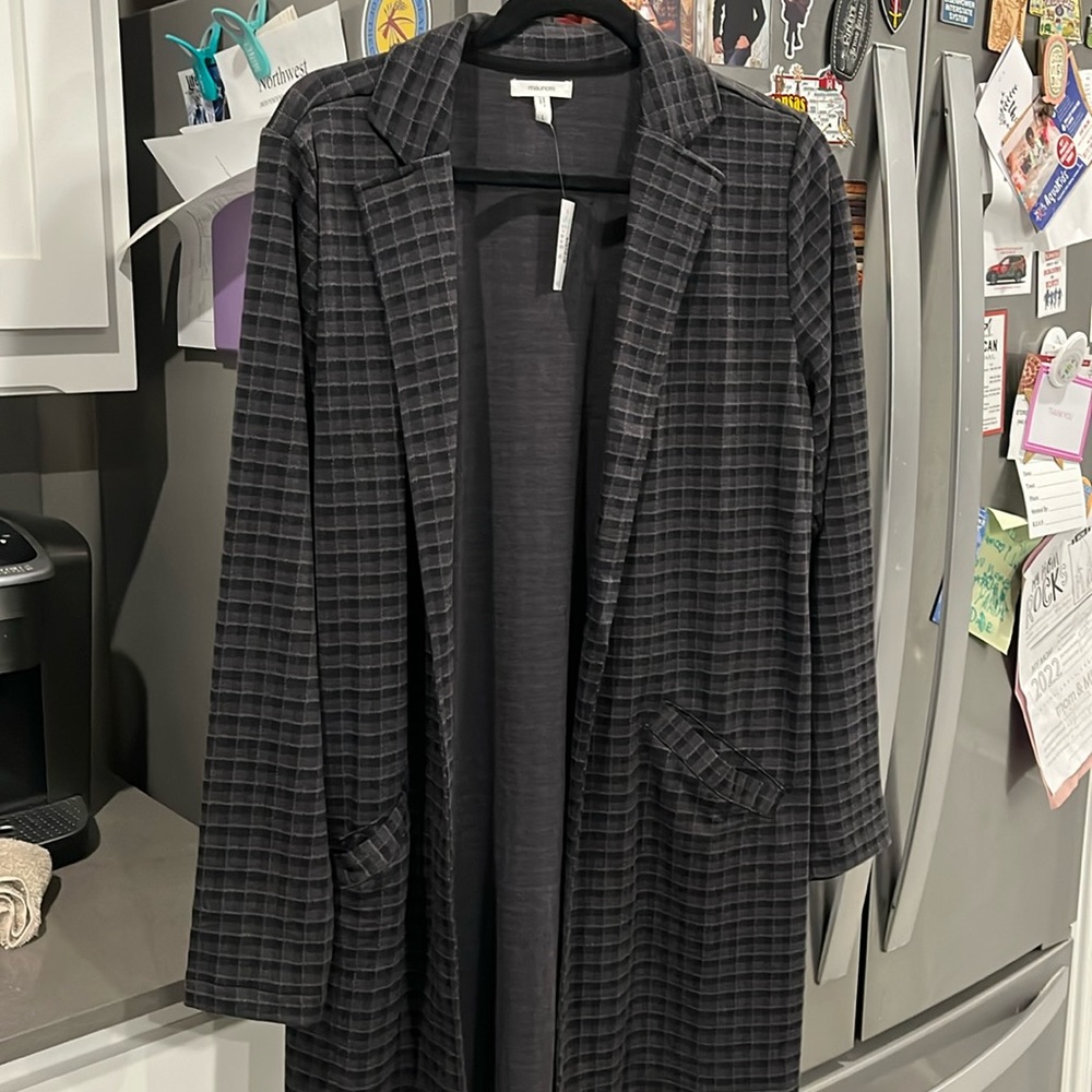 Maurice’s Large black & grey blazer. #011